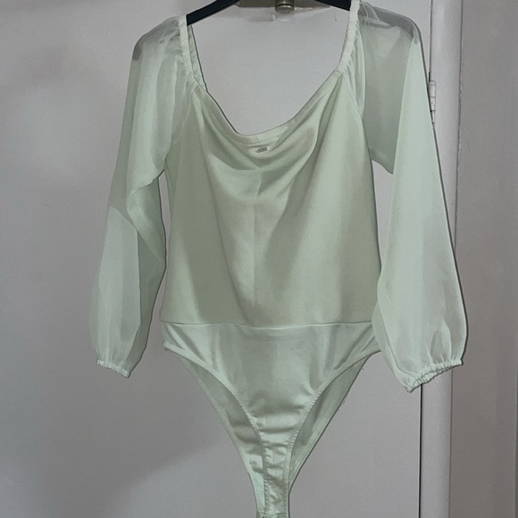 Guess top - Picture 3 of 3